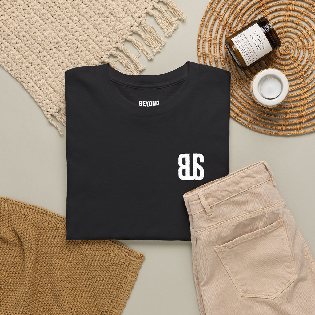 Straight to business - graphic Tee